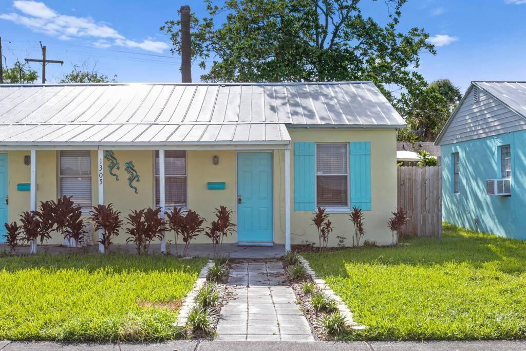 Holiday home Island Time 1br Waterfront With View Of The Bay Tampa